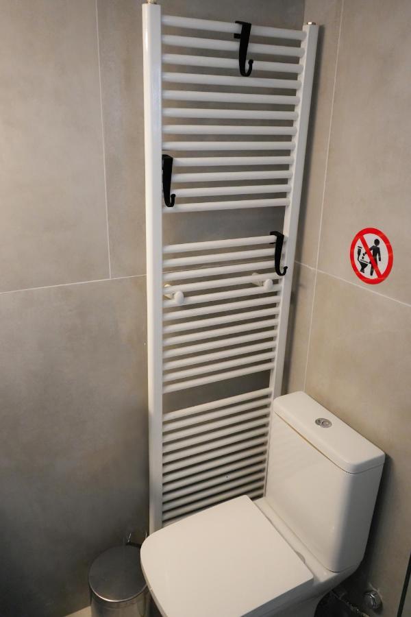 Acropolis Central Apartments Атина Екстериор снимка