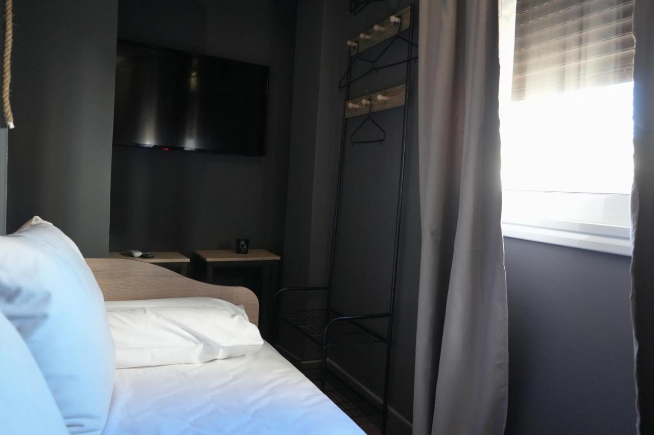 Acropolis Central Apartments Атина Екстериор снимка
