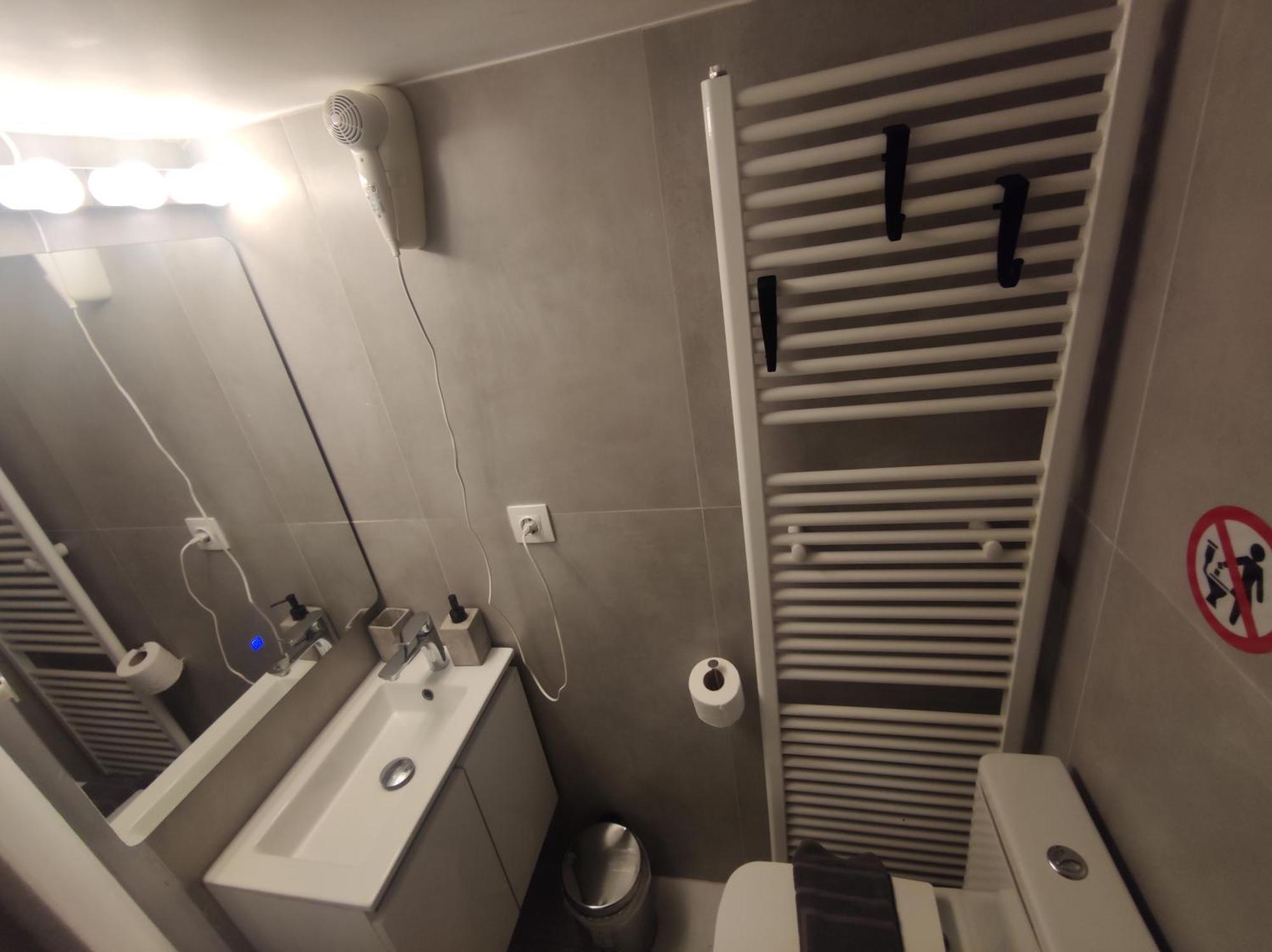 Acropolis Central Apartments Атина Екстериор снимка