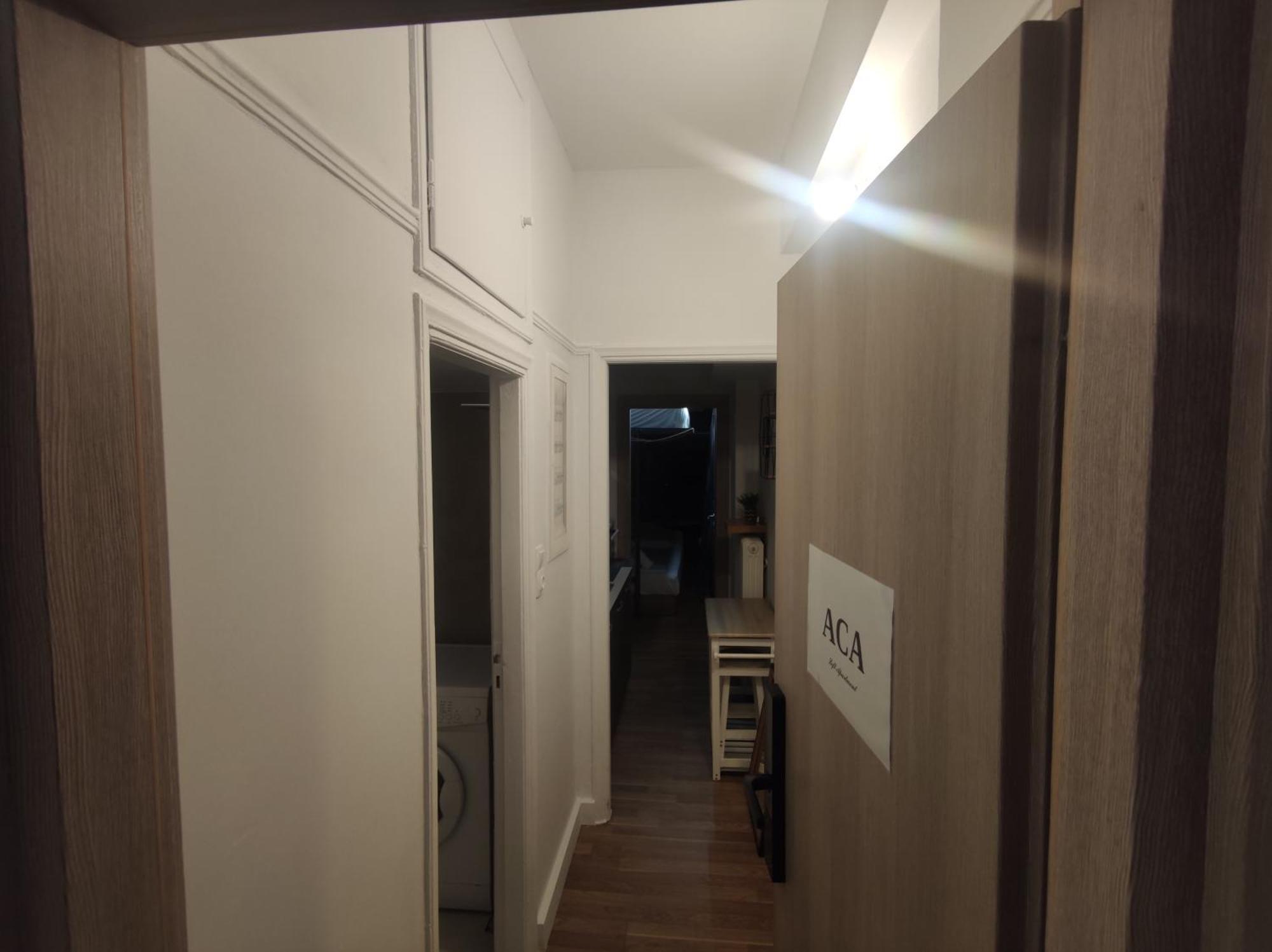 Acropolis Central Apartments Атина Екстериор снимка