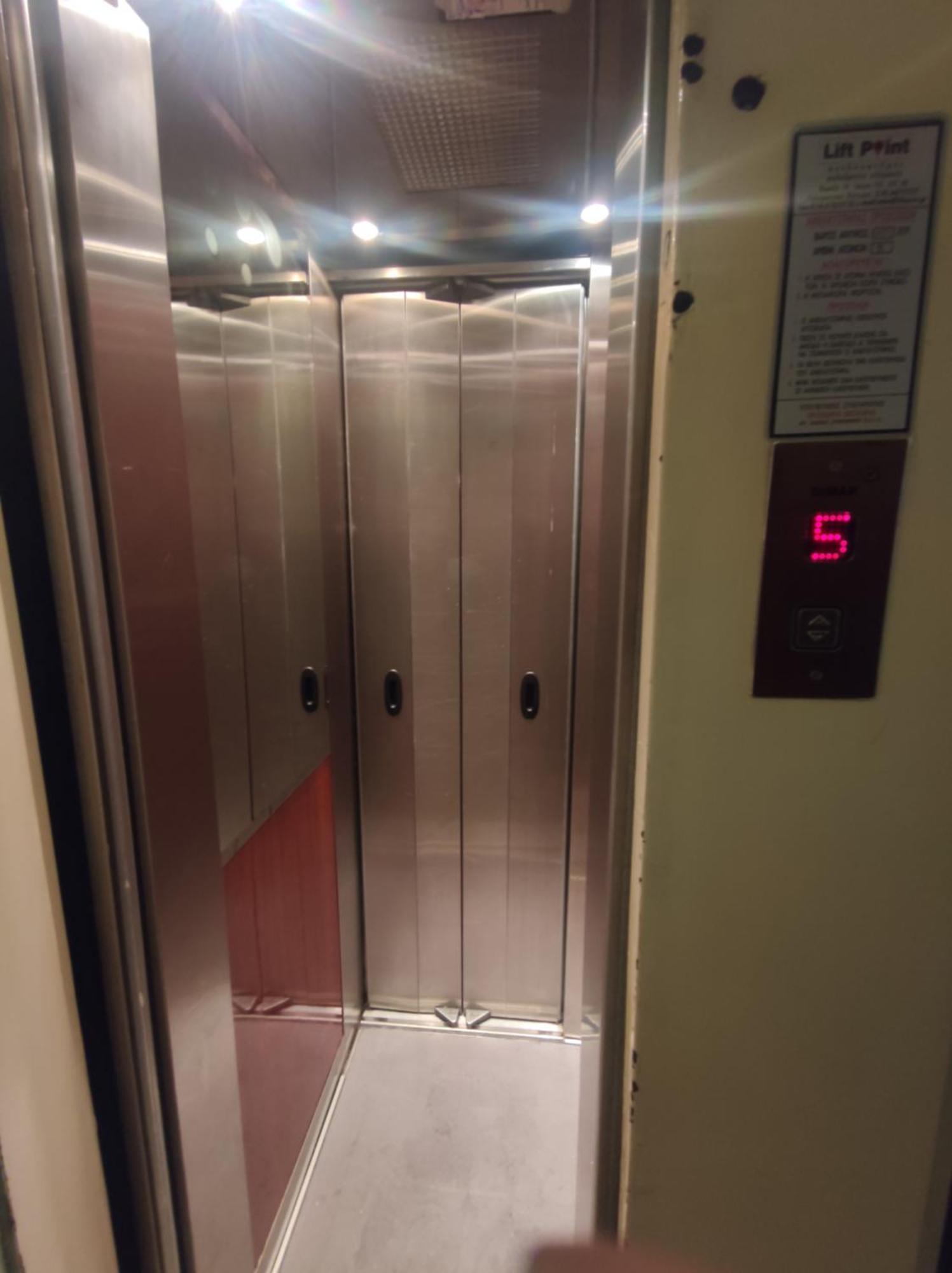 Acropolis Central Apartments Атина Екстериор снимка